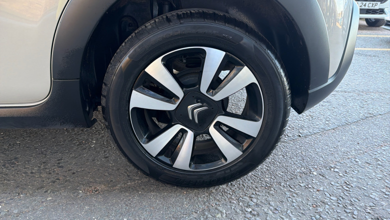 Citroen C3 1.2 PureTech Plus 5dr Petrol Hatchback